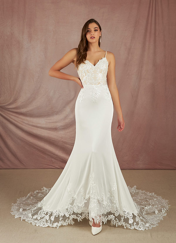 Destination Wedding Dresses That Are Perfect For A Destination Wedding